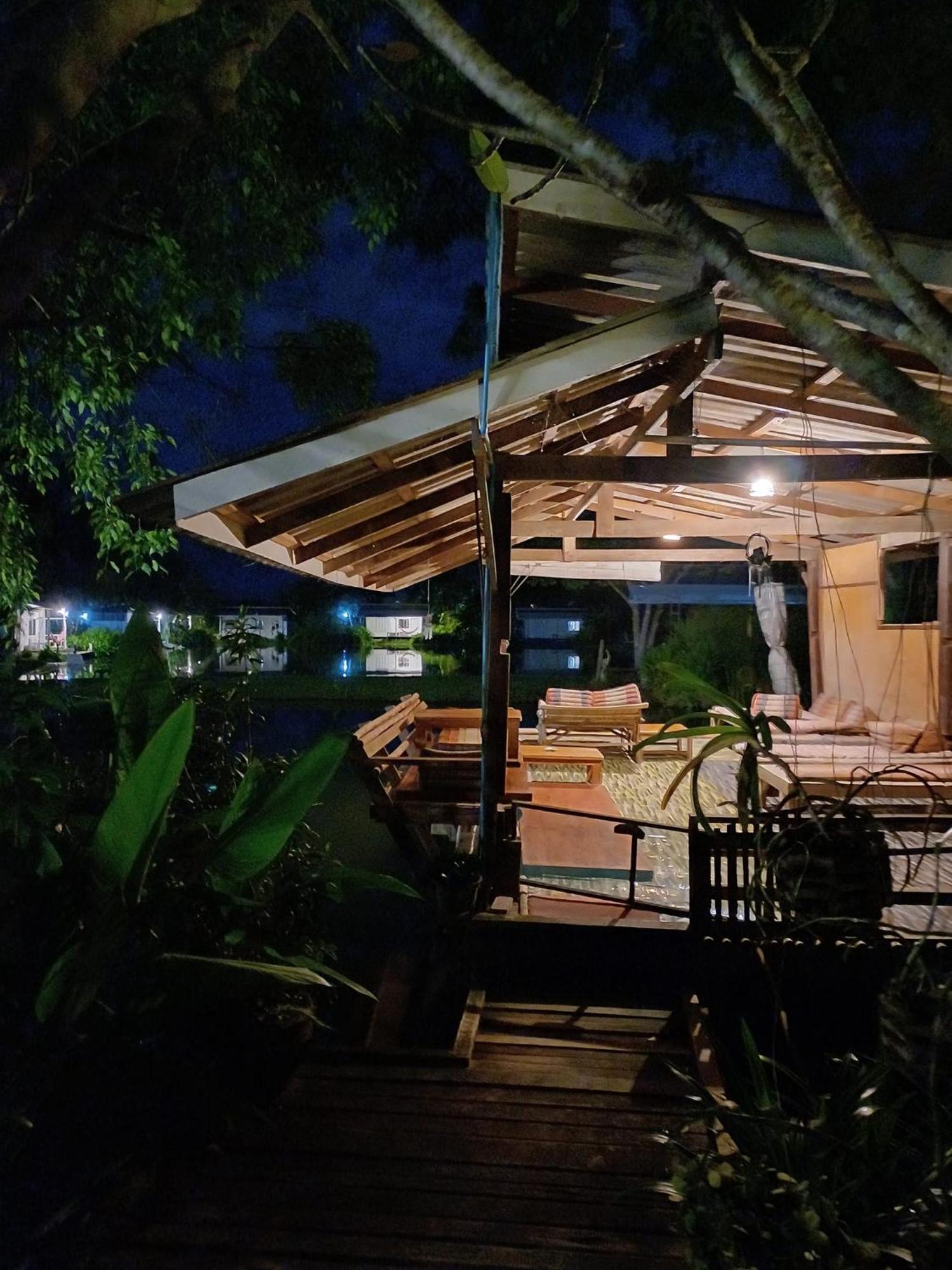 Bueng Pai Farm บึงปายฟาร์ม Βίλα Εξωτερικό φωτογραφία